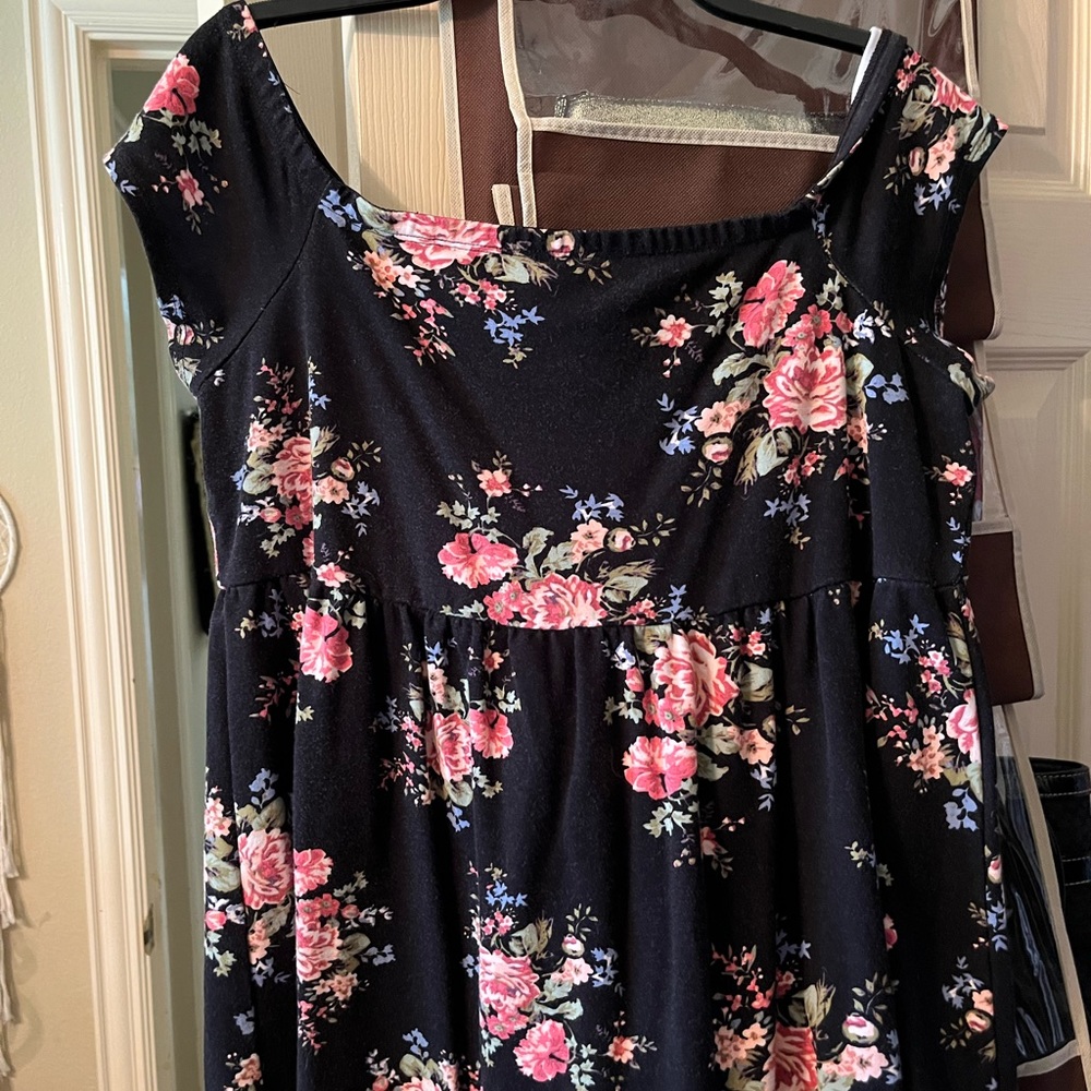 Torrid floral top